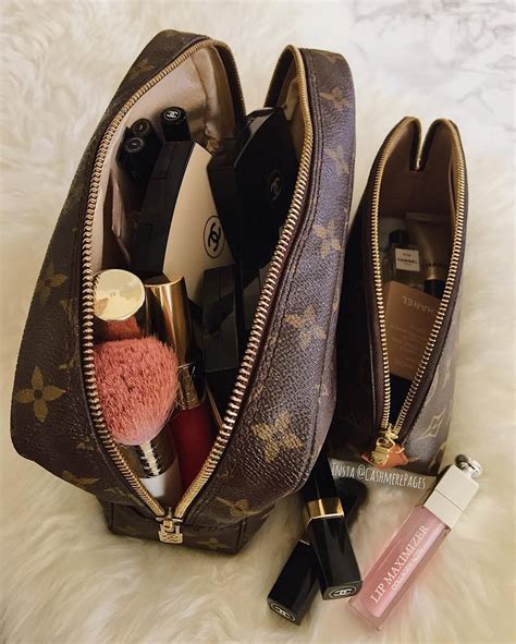 louis vuitton toiletry bag 23